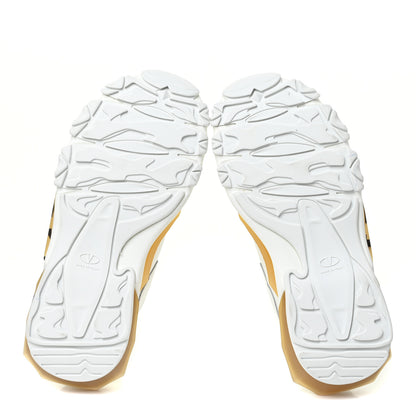 Valentino Garavani Calfskin VLTN Bounce Sneakers 37.5 White 6 of 9