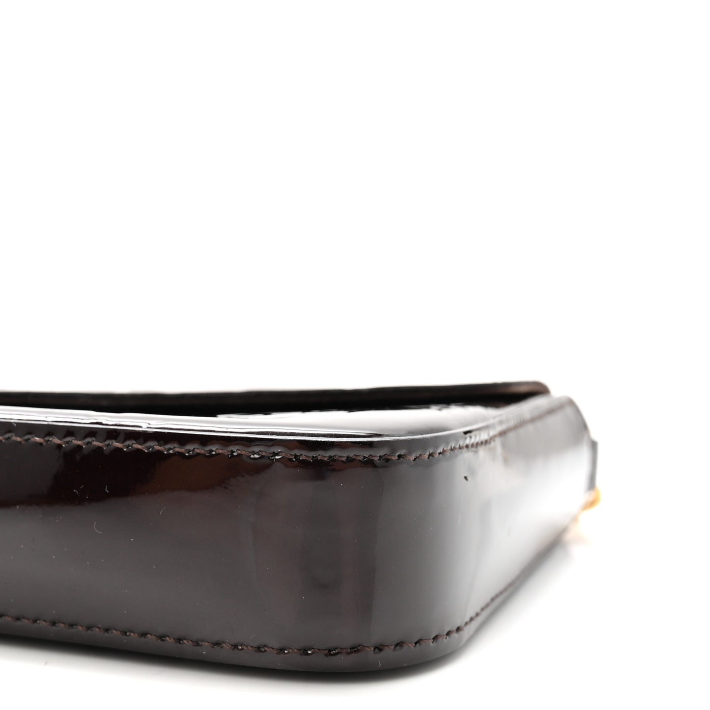 Vernis Pochette Felicie Chain Wallet Amarante