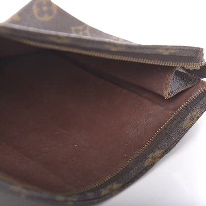 Louis Vuitton Monogram Toiletry Pouch 26 12 of 16