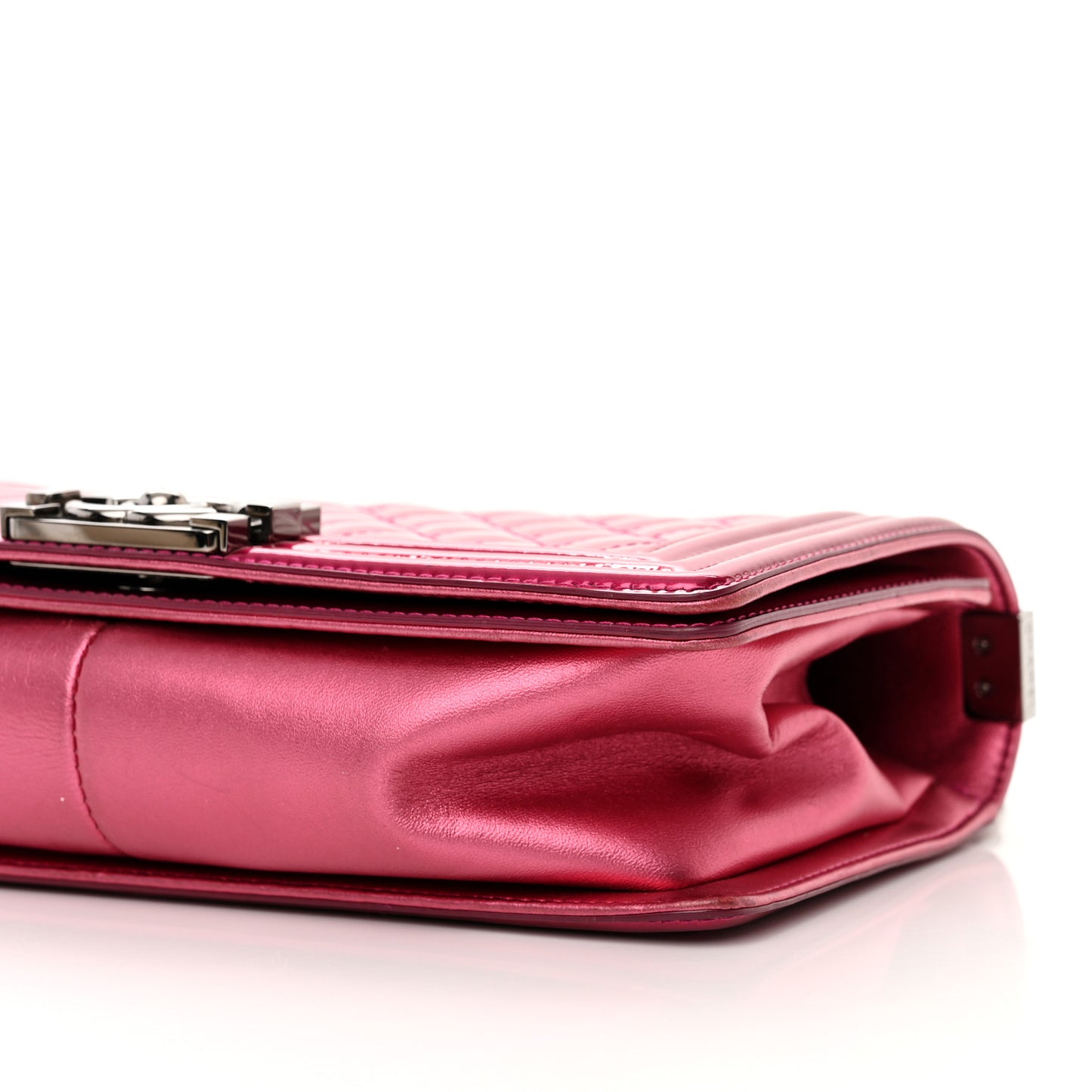 Metallic Patent Calfskin Quilted Medium Boy Flap Pink
