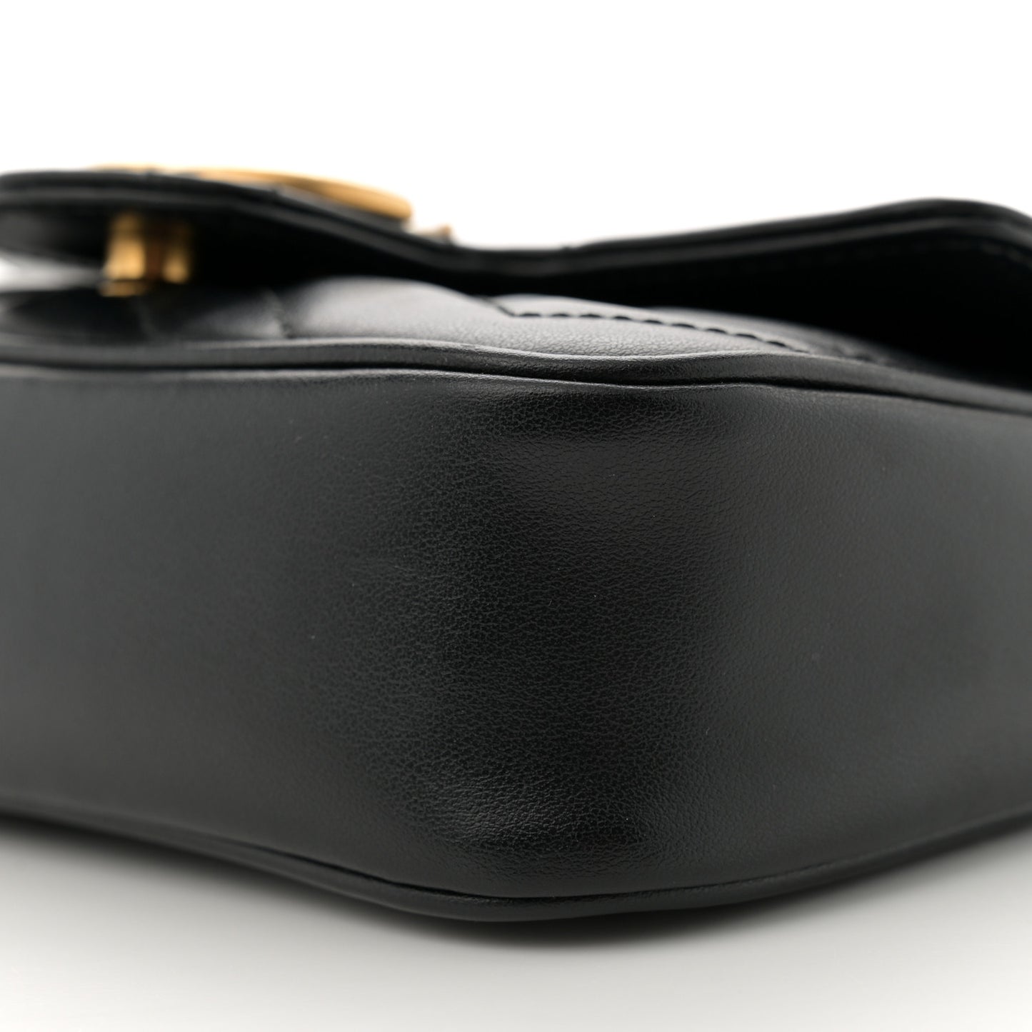 Calfskin Matelasse Super Mini GG Marmont Shoulder Bag Black