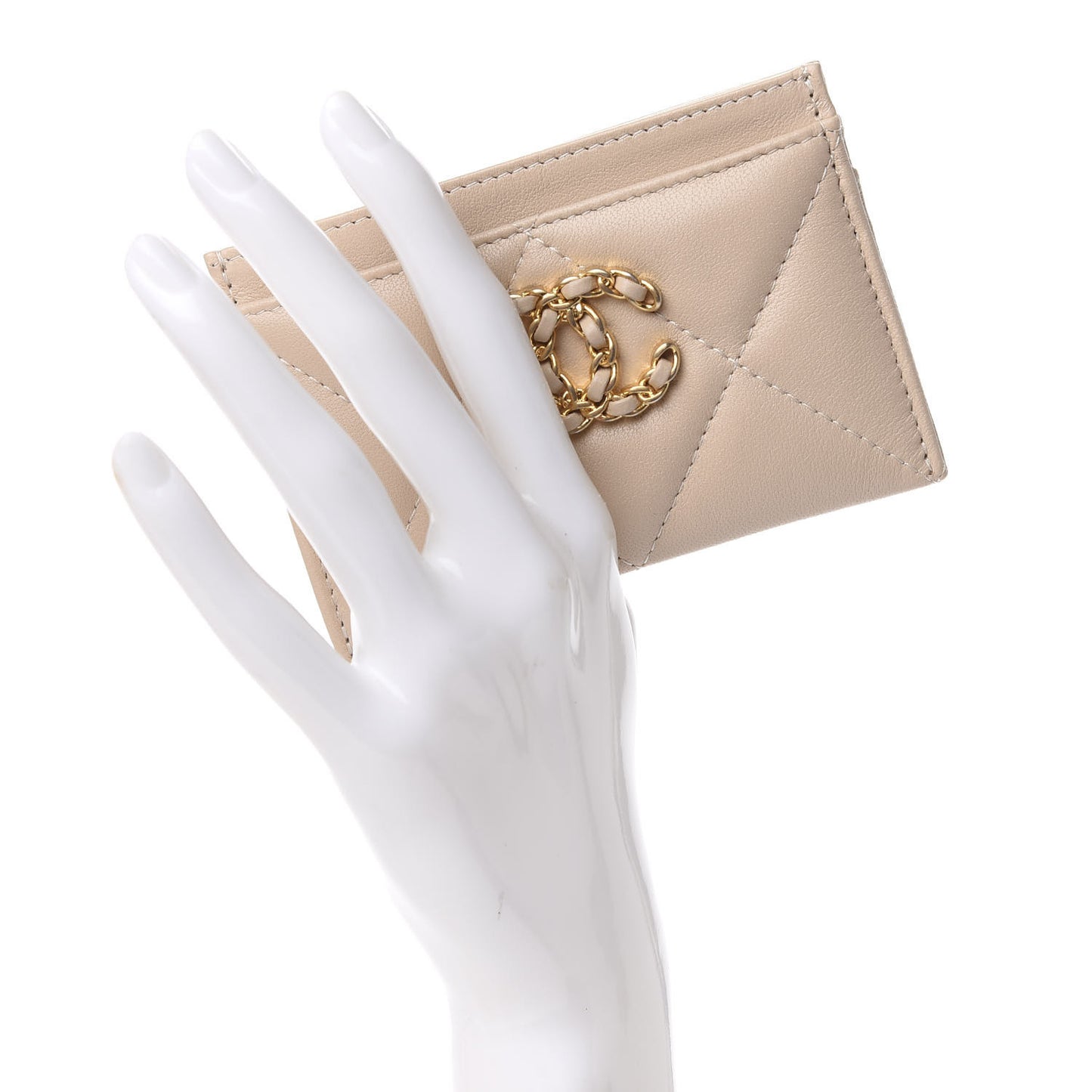 Shiny Goatskin Quilted Chanel 19 Card Holder Beige