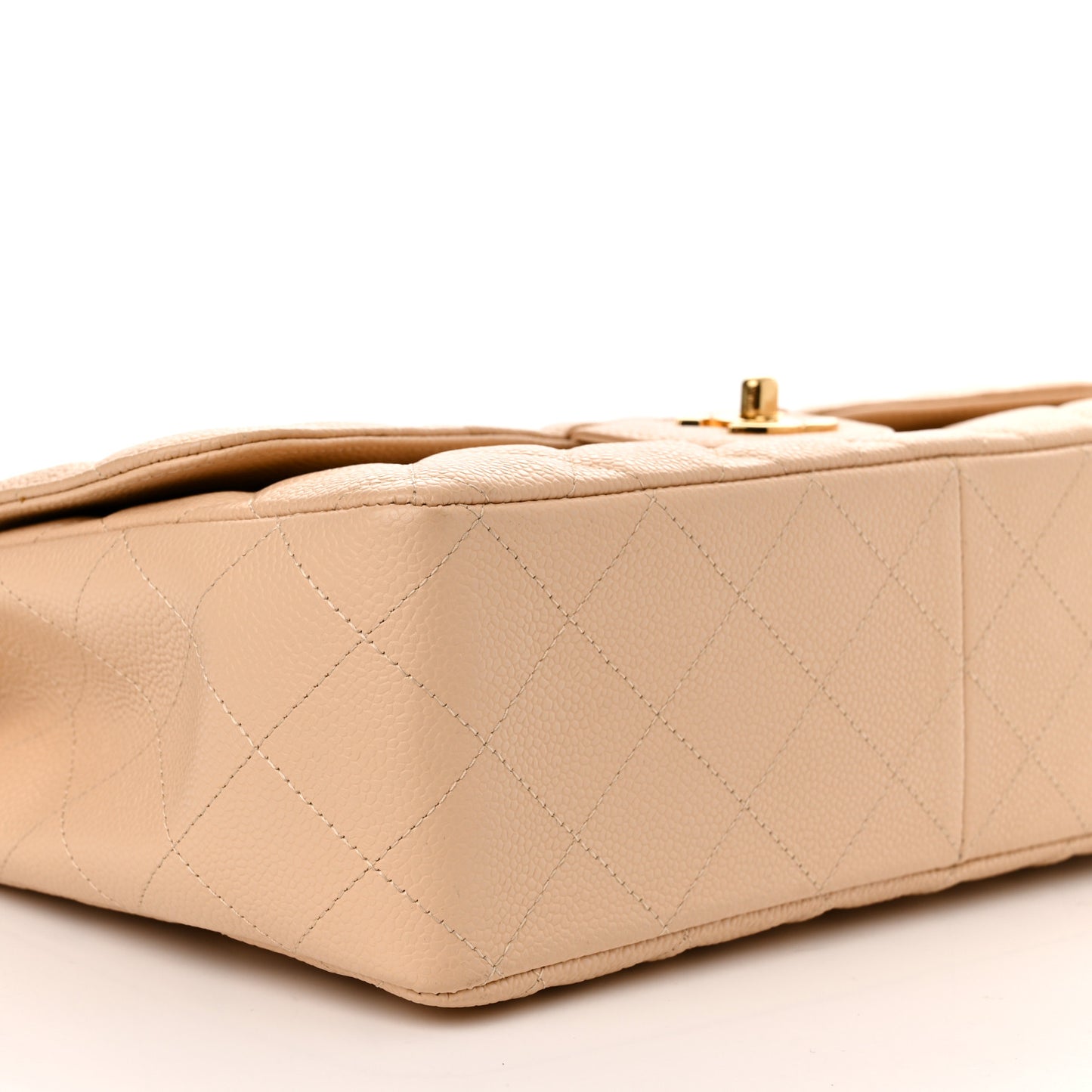 Caviar Quilted Jumbo Single Flap Beige Clair