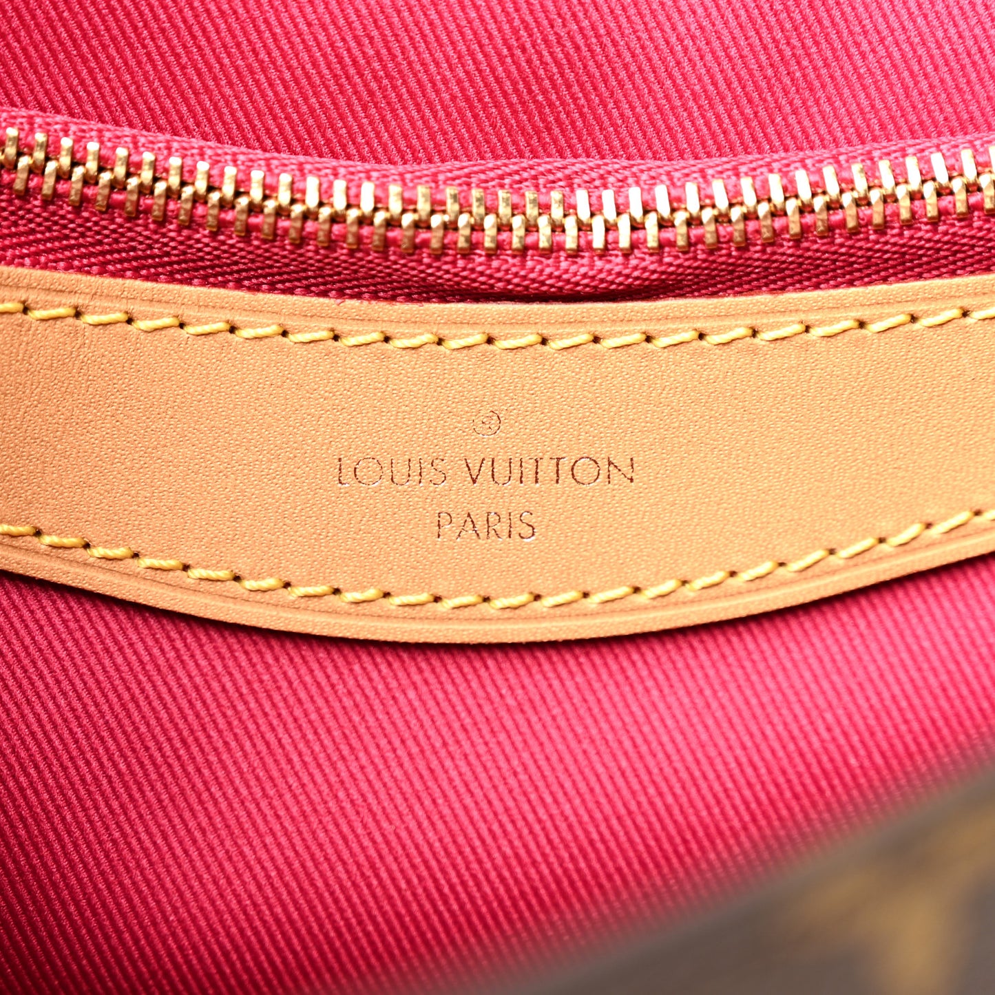 Monogram Diane Fuchsia