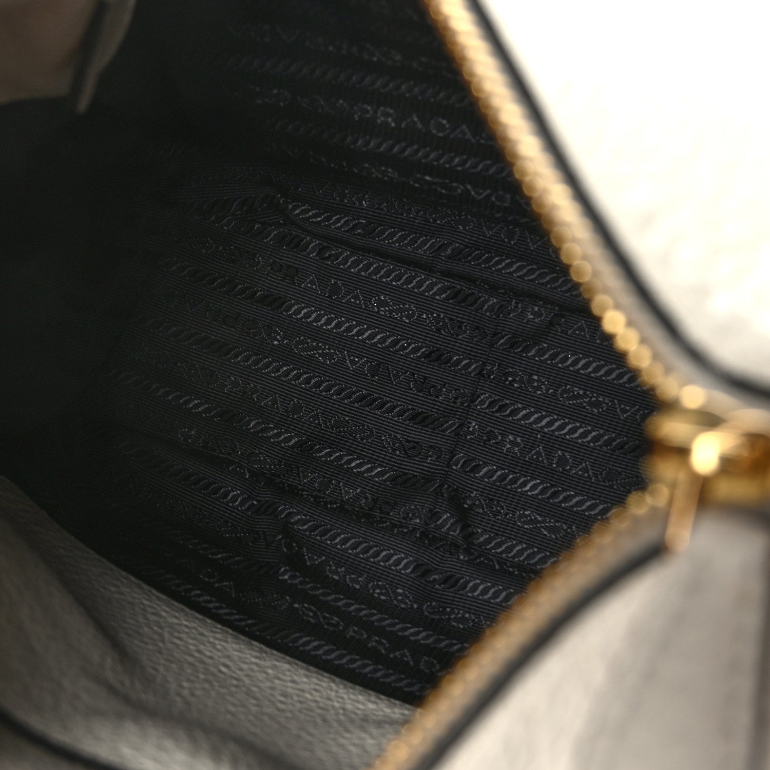 Prada Vitello Daino Zippered Messenger Hobo White 5 of 8