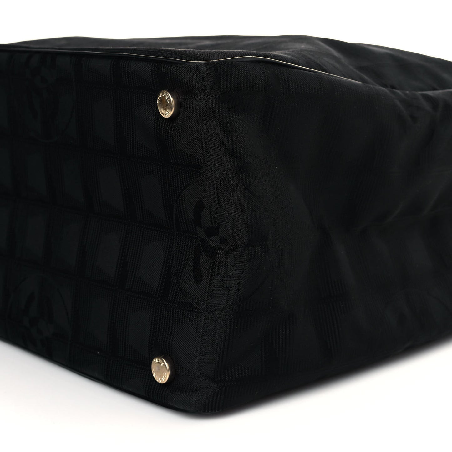Nylon Medium Travel Tote Black