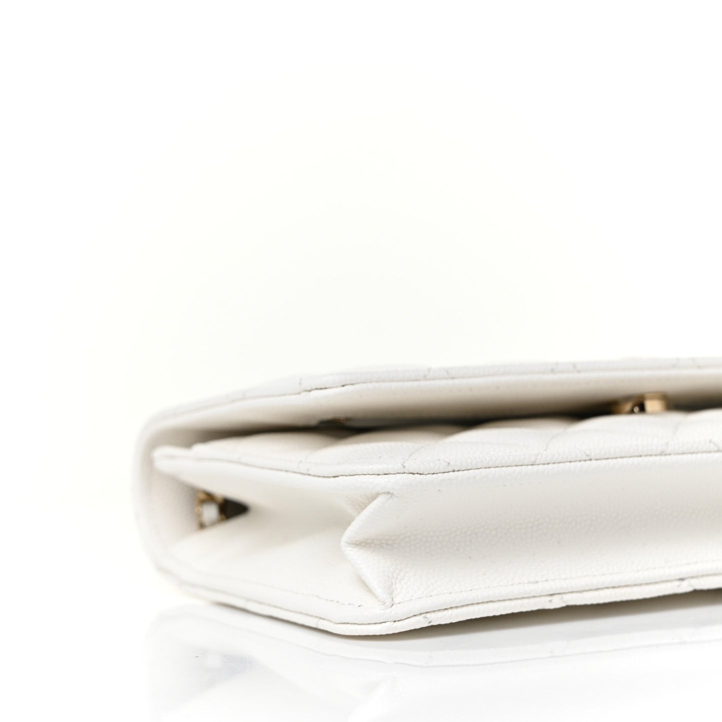 Caviar Quilted Wallet On Chain WOC White