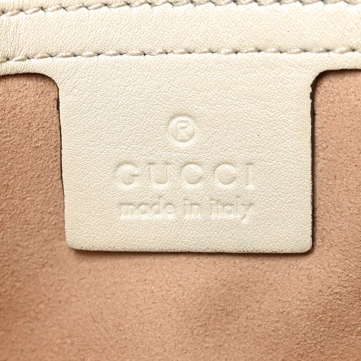 Calfskin Matelasse Small GG Marmont Shoulder Bag White