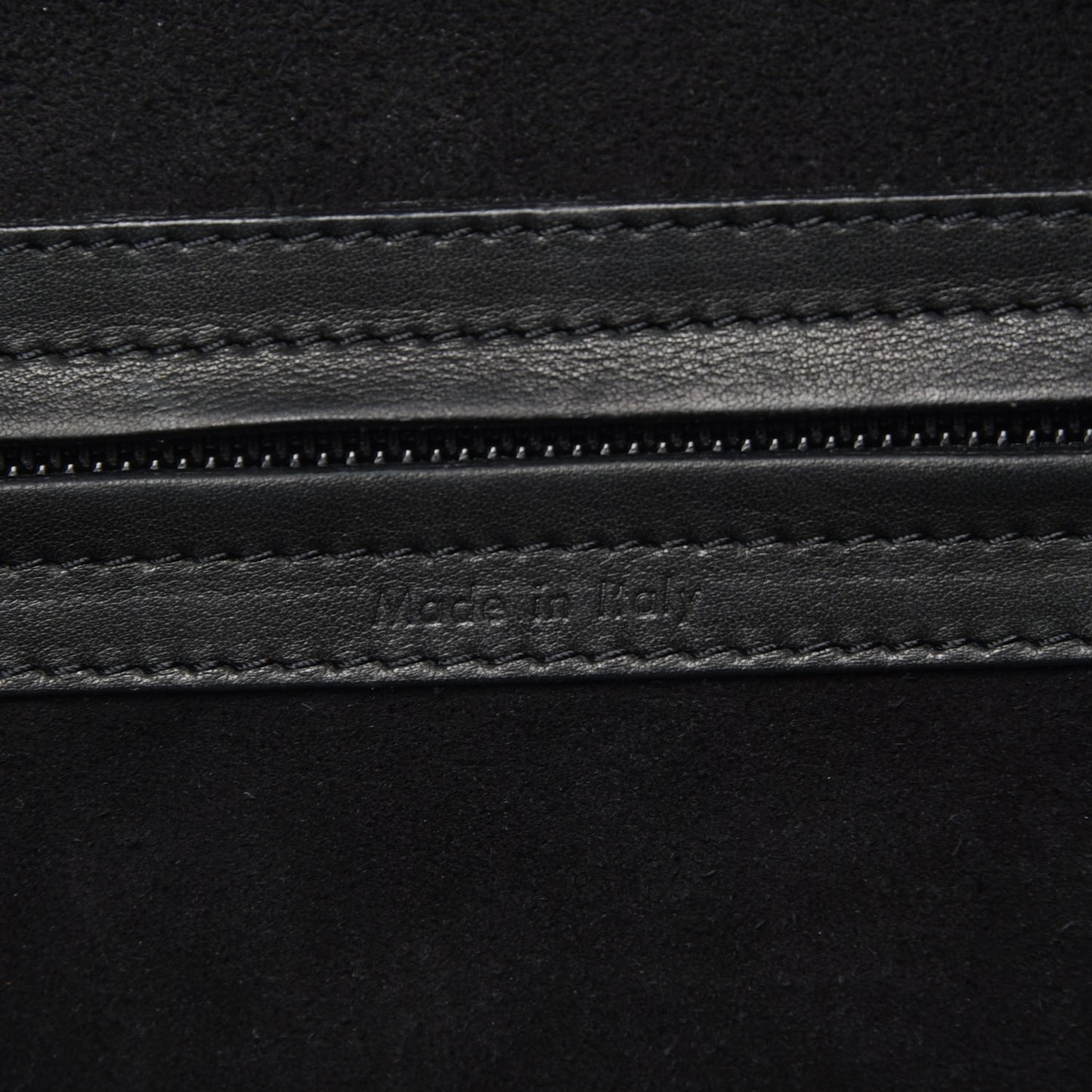 Supple Calfskin Medium Phantom Luggage Black