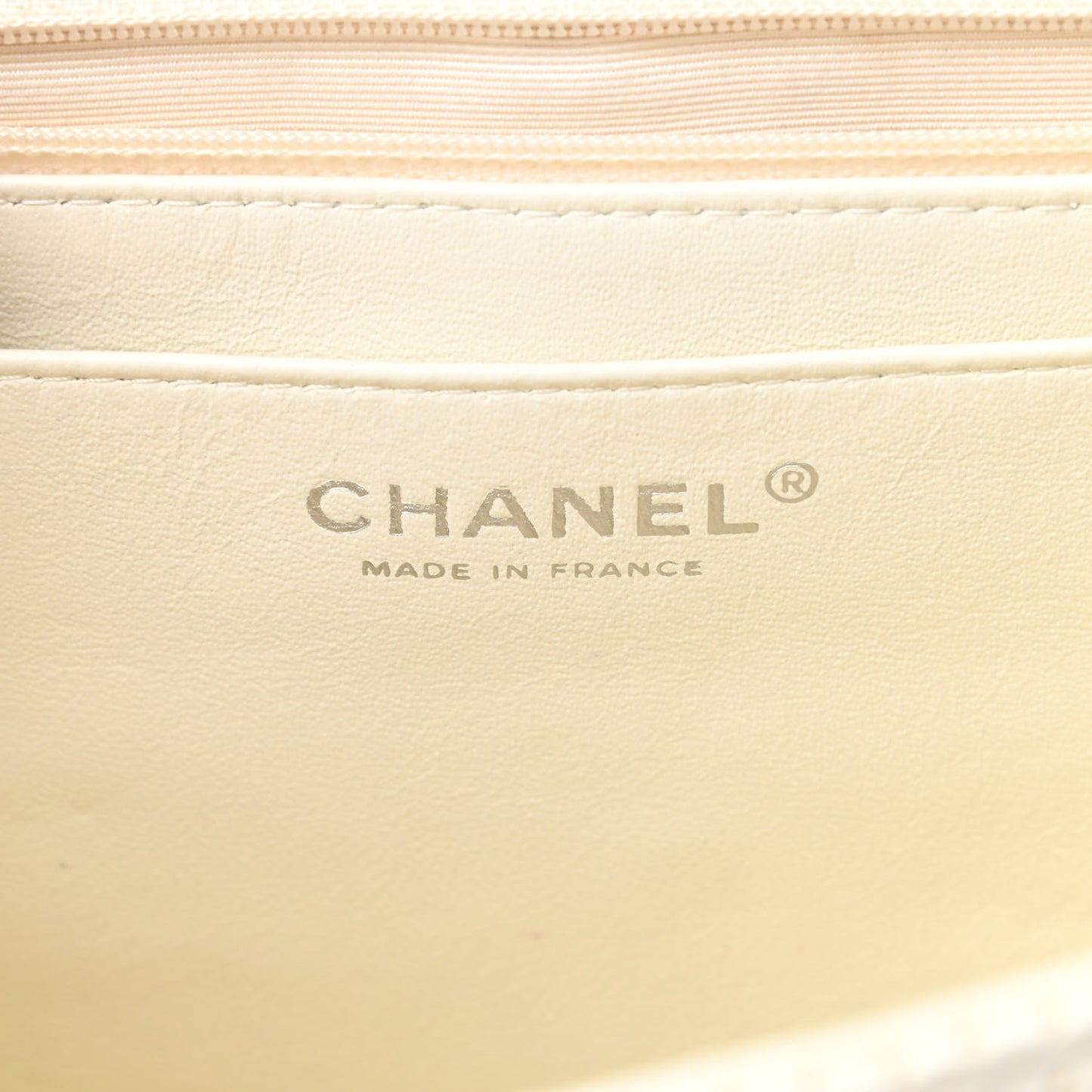 Lambskin Perforated Jumbo Single Flap White