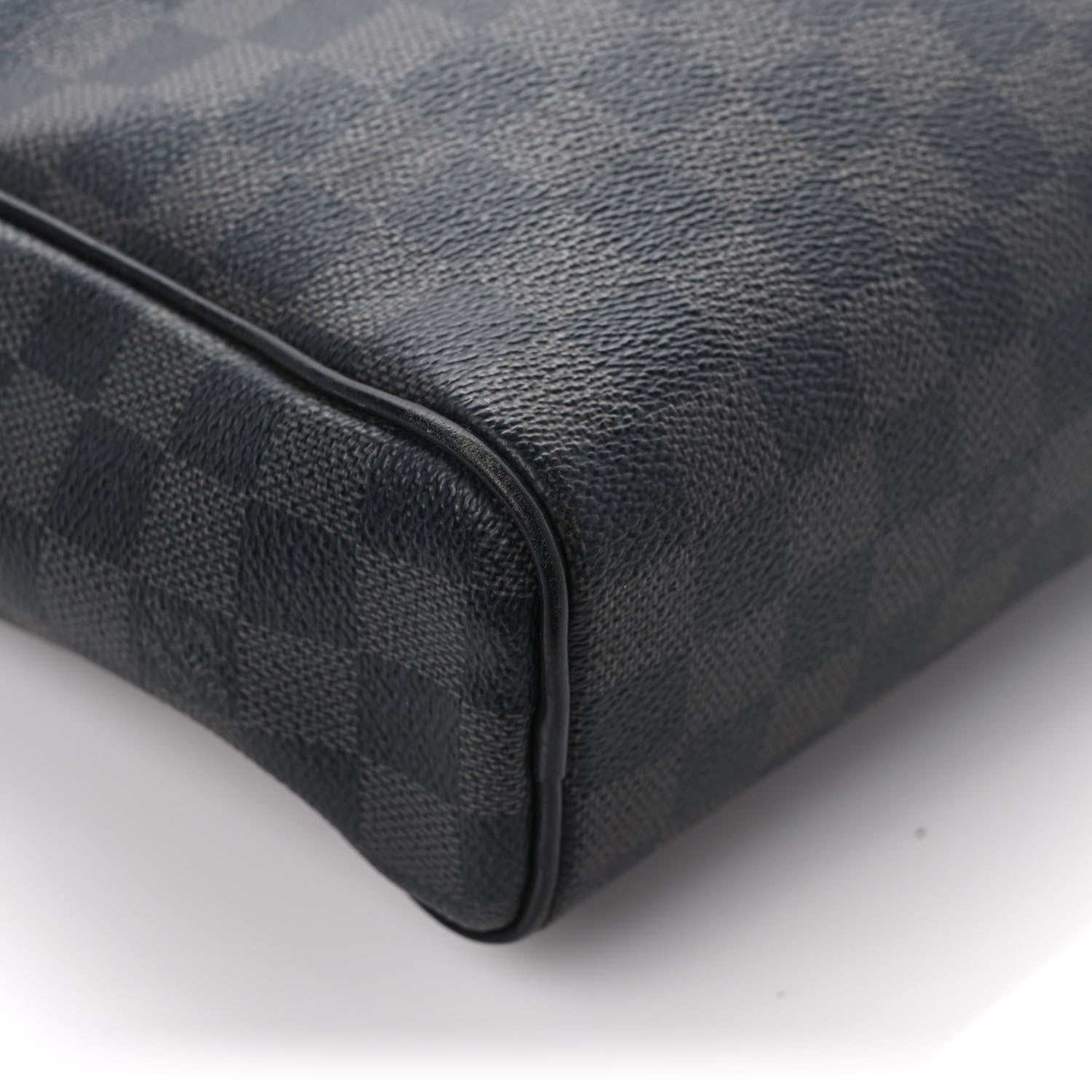 Louis Vuitton Damier Graphite Dayton Reporter MM 9 of 11