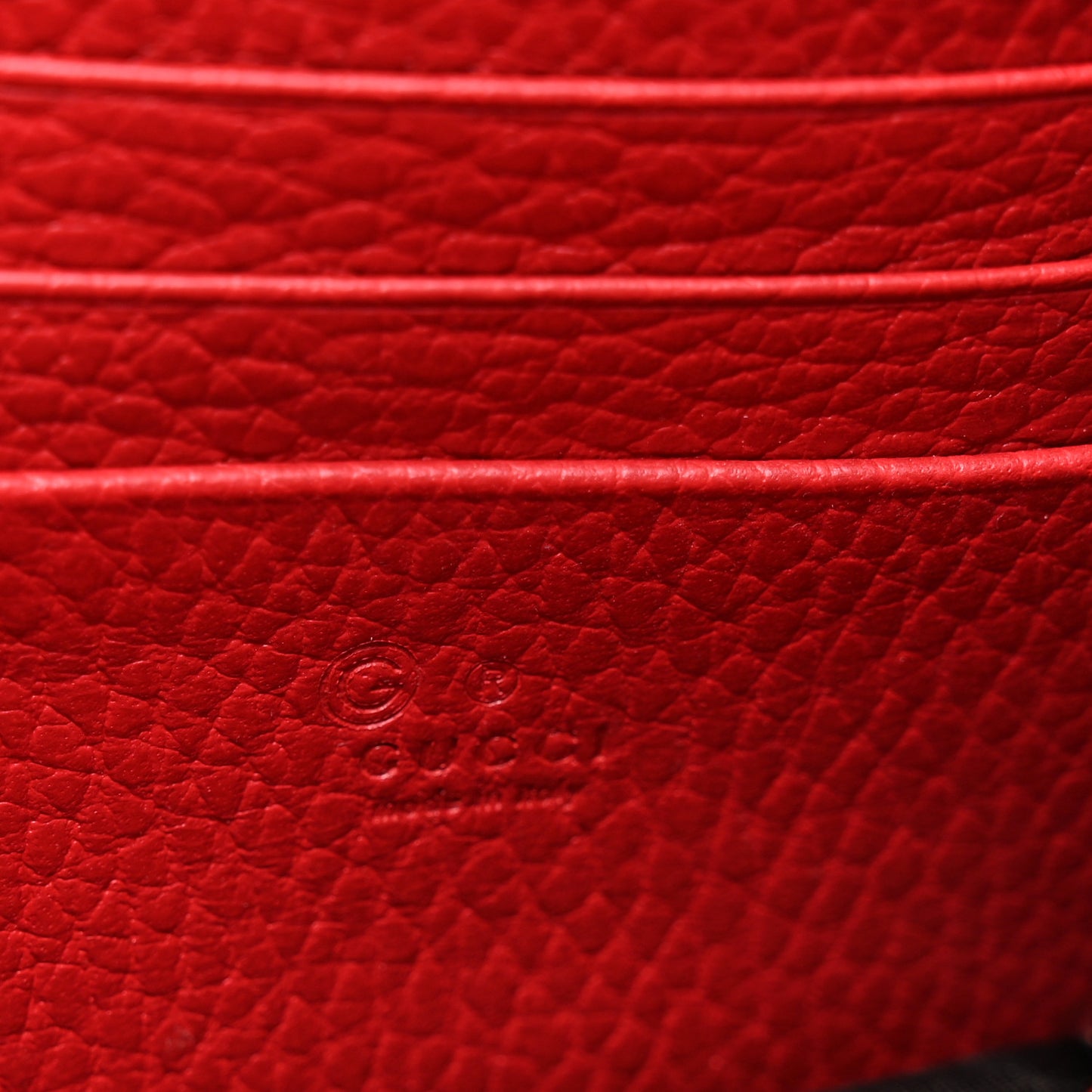 Dollar Calfskin Interlocking G Chain Wallet Red