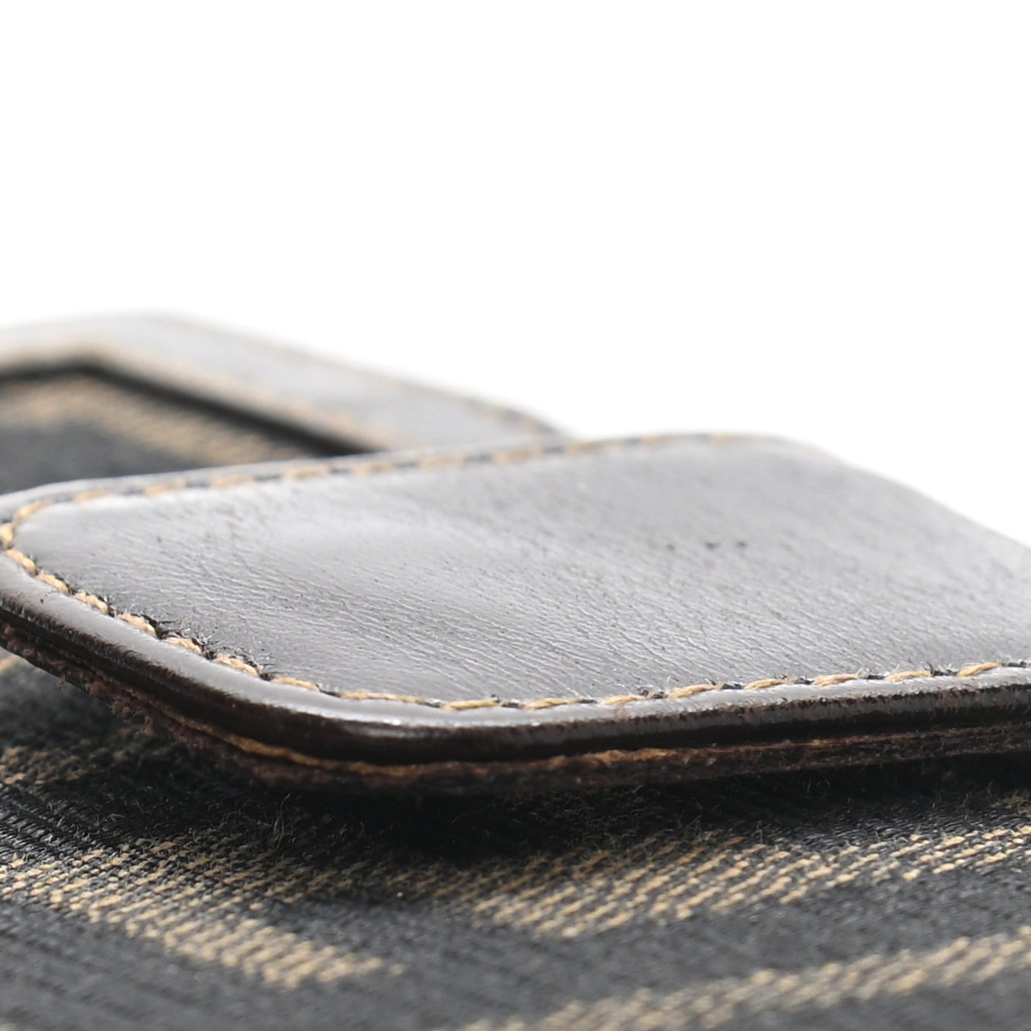 Zucca Calfskin Compact Wallet Tobacco