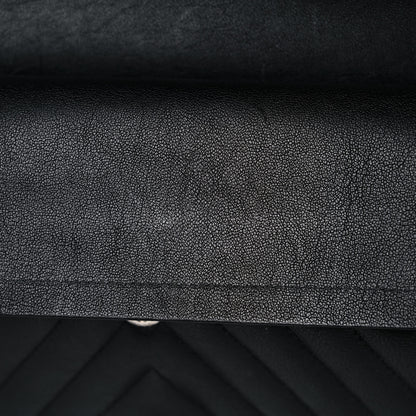Chanel Sheepskin Chevron Quilted 2.55 Reissue 226 Flap So Black 12 of 20