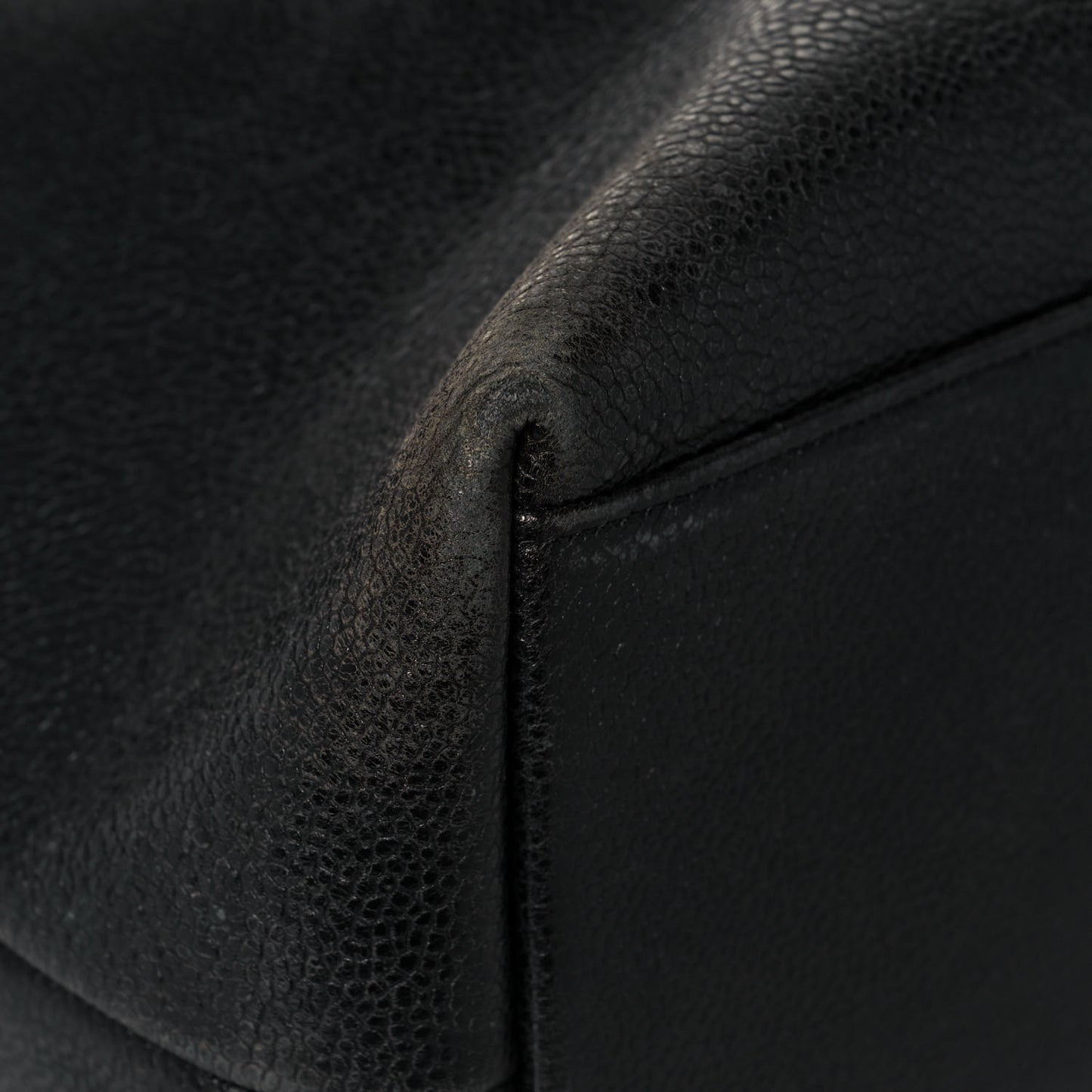 Caviar Large CC Shoulder Bag Black