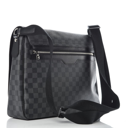 Louis Vuitton Damier Graphite Daniel GM 3 of 9