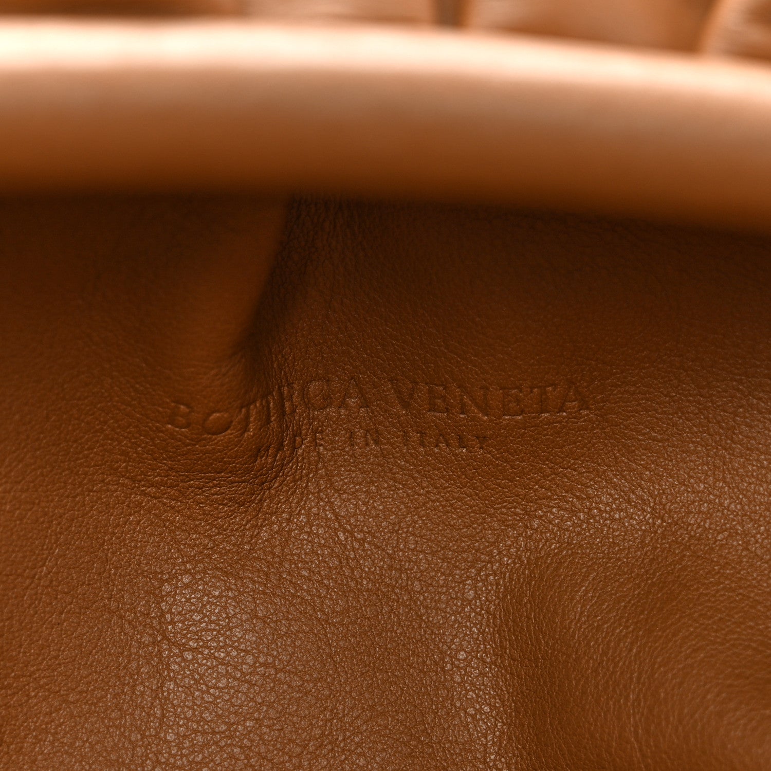 Bottega Veneta Smooth Butter Calf The Pouch Oversized Clutch Cammello 6 of 10