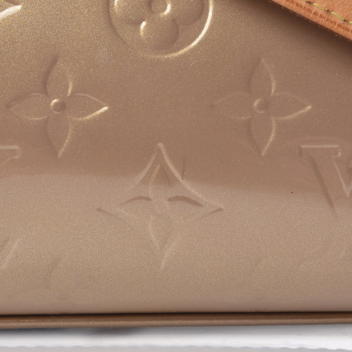 Vernis Brea MM Beige Poudre