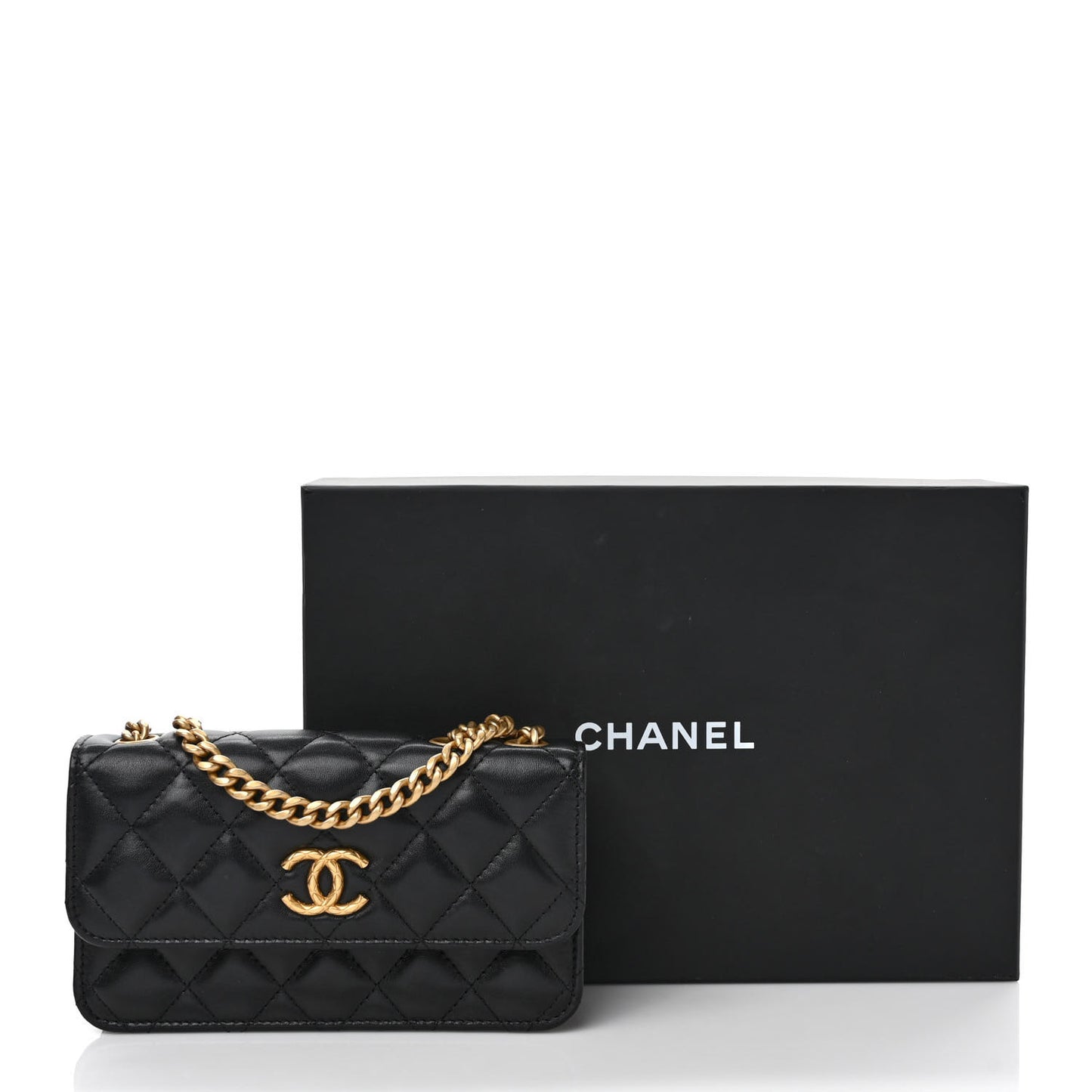 Lambskin Quilted Dynasty Flap Phone Holder With Chain Black