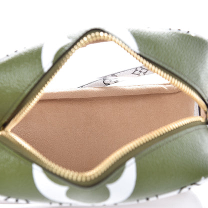 Louis Vuitton Monogram Giant Beach Pouch Kaki 5 of 7