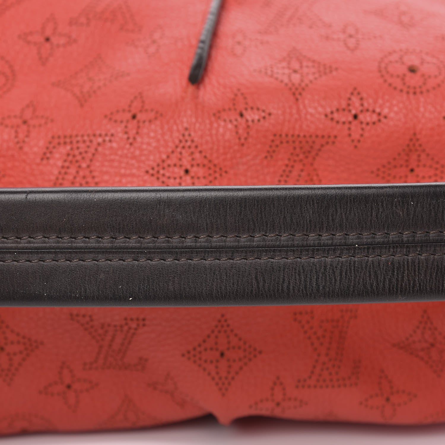 Louis Vuitton Mahina Selene MM Corail 13 of 14