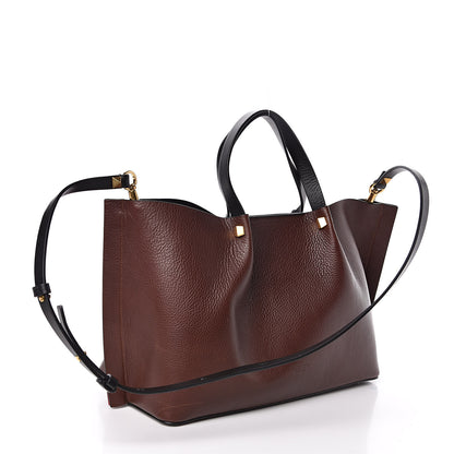Valentino Garavani Grainy Calfskin Medium VLogo Escape Shopper Rubin 3 of 9