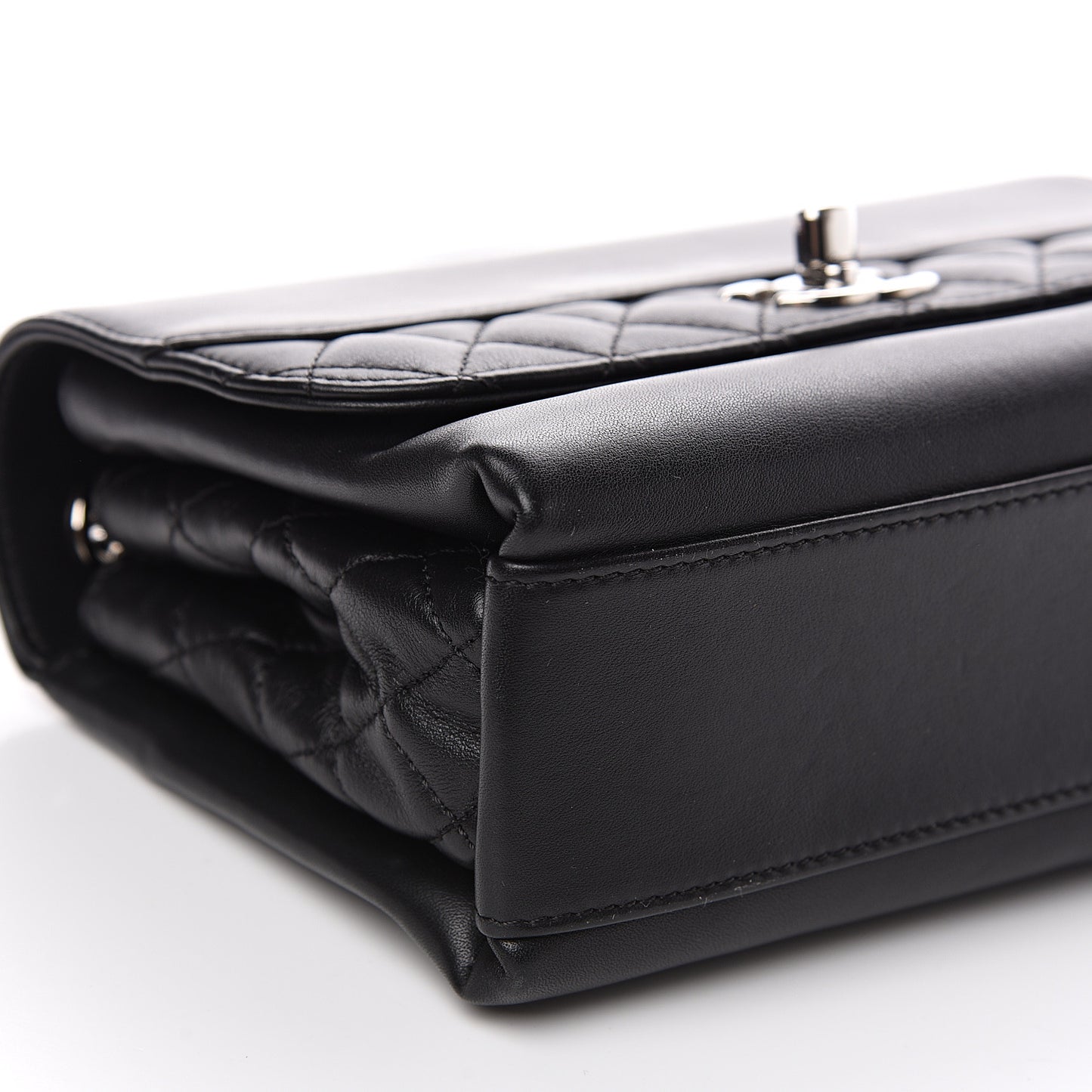 Calfskin Mini Tramezzo Flap Black