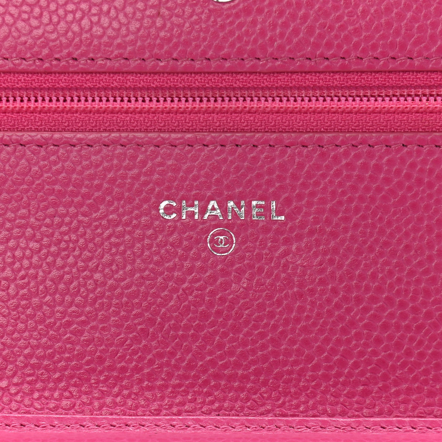Caviar Quilted Wallet on Chain WOC Pink