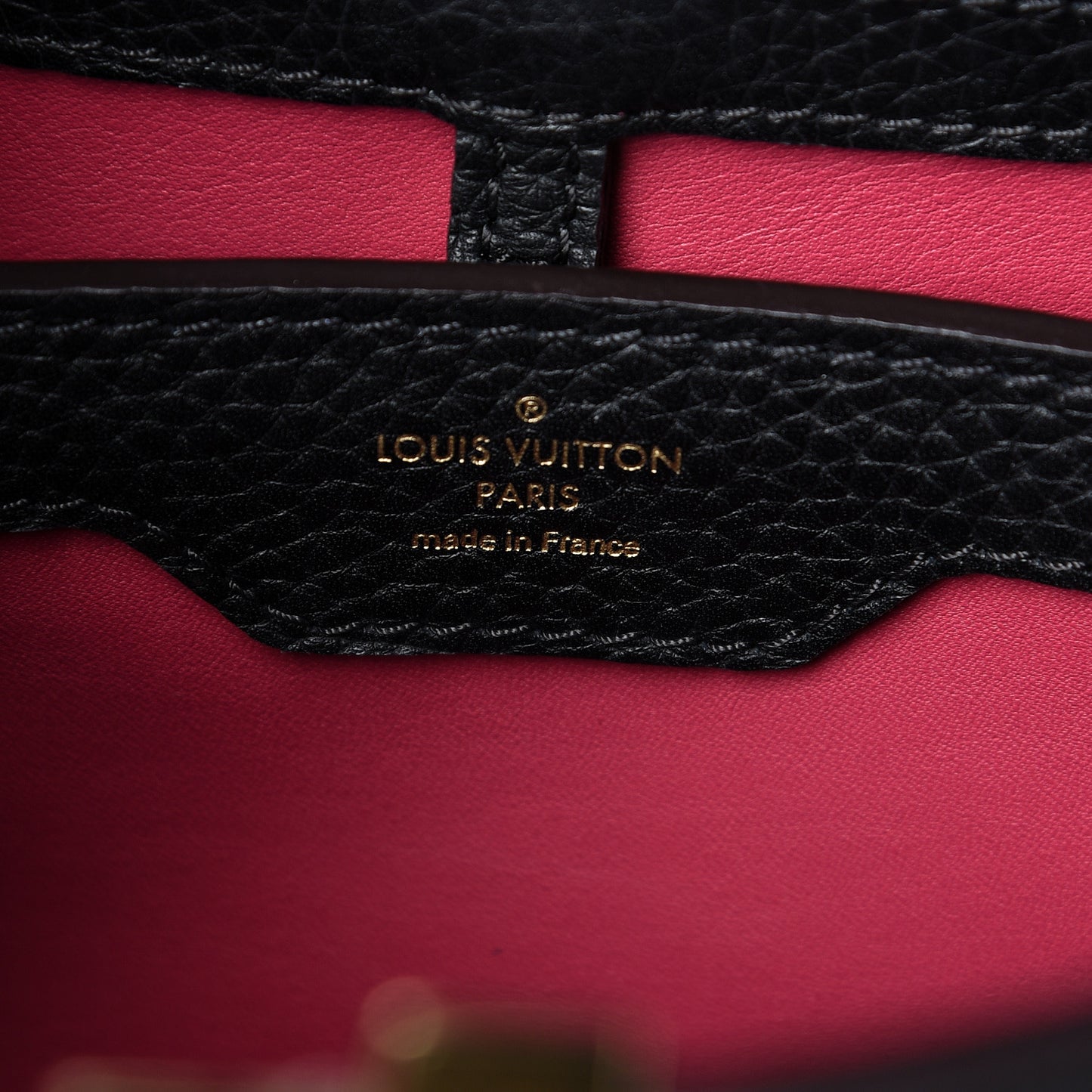 Taurillon Capucines PM Black