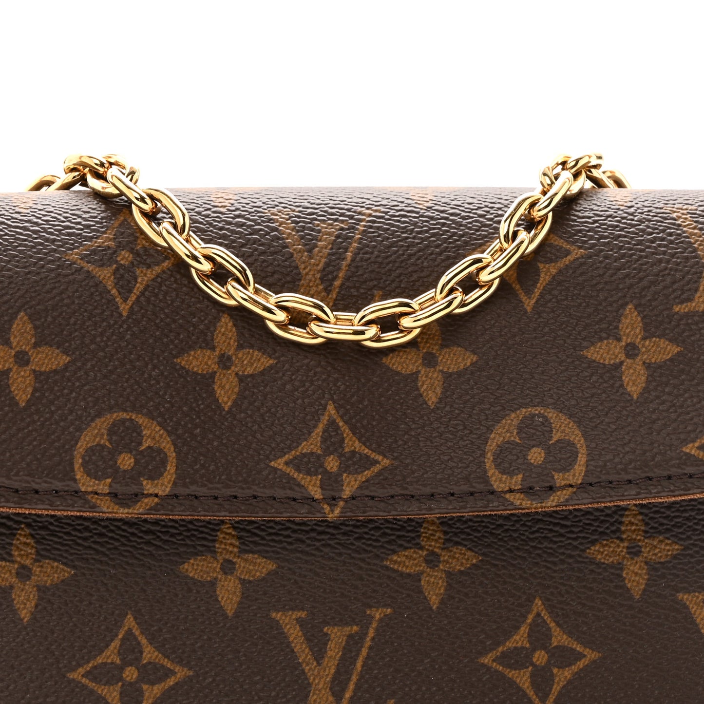Monogram Ivy Wallet On Chain