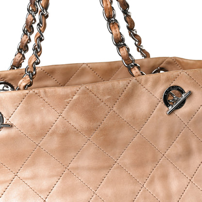 Chanel Calfskin Stitched VIP Medium Shopping Tote Beige Black 19 of 26