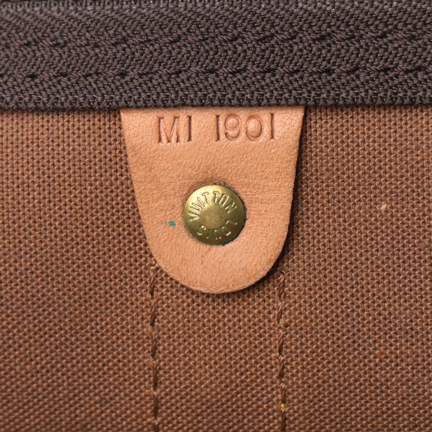 Louis Vuitton Monogram Keepall 55 7 of 17