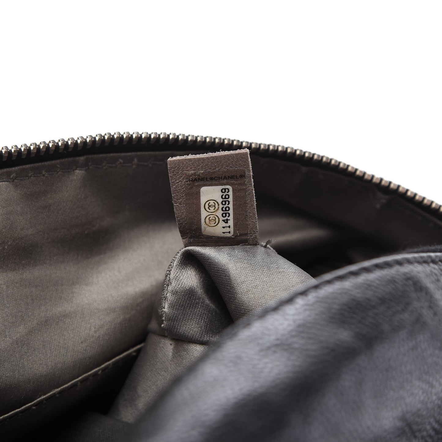Glazed Caviar Pocket In The City Shoulder Bag Black