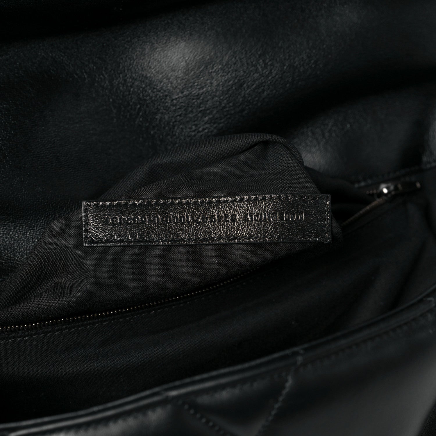 Balenciaga Nappa Calfskin Quilted Touch B Clutch Bag Black 7 of 9
