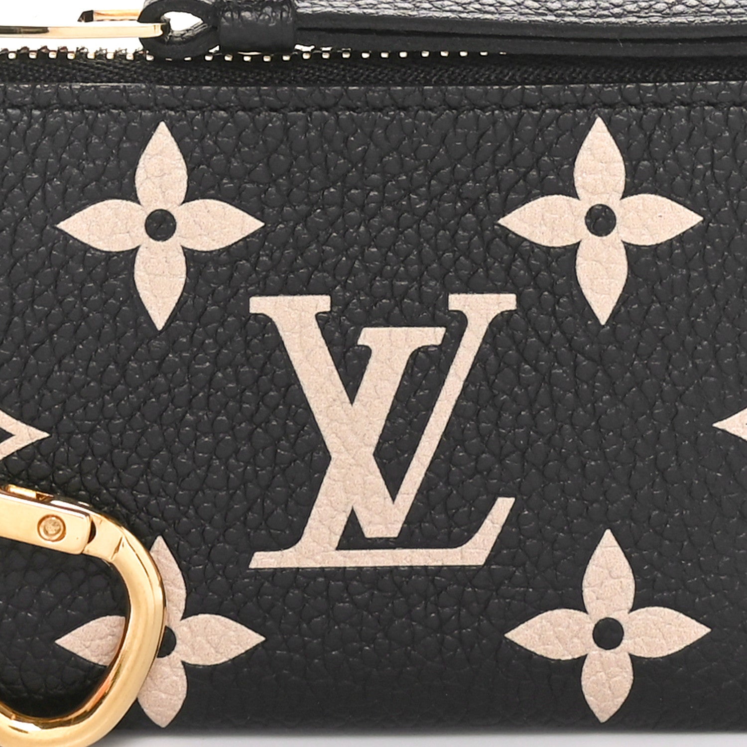 Louis Vuitton Empreinte Monogram Giant Key Pouch Black Beige 8 of 9