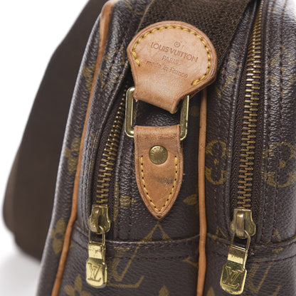 Louis Vuitton Monogram Reporter PM 7 of 11