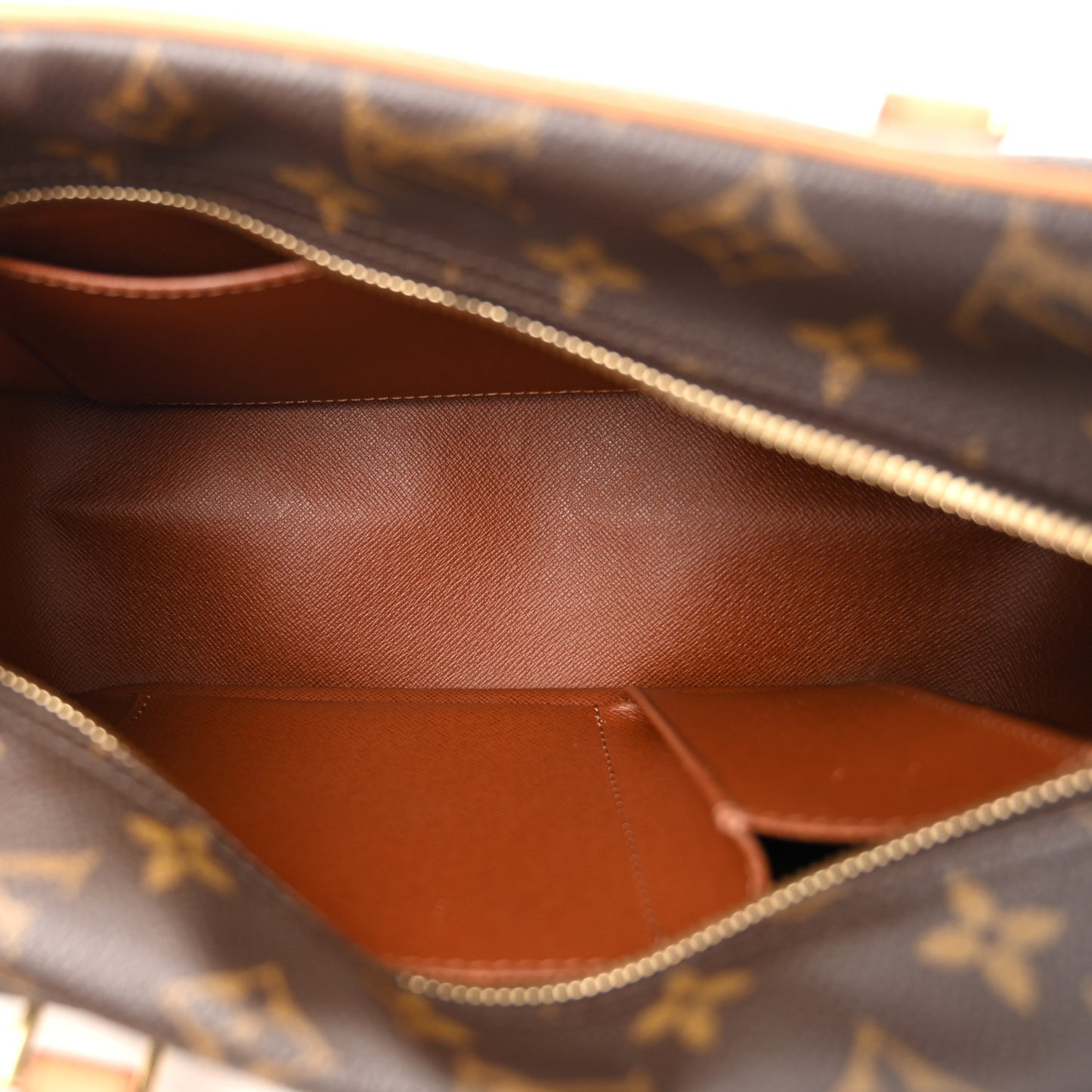 Monogram Cite MM