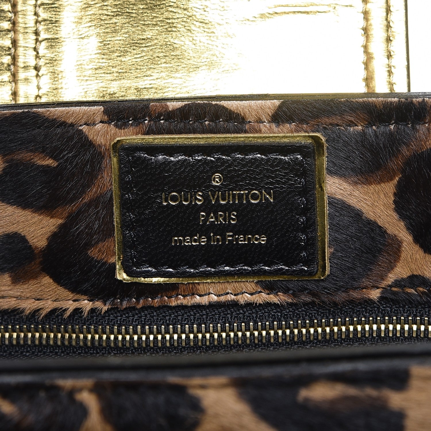 Louis Vuitton Monogram Leopard Polly 6 of 8