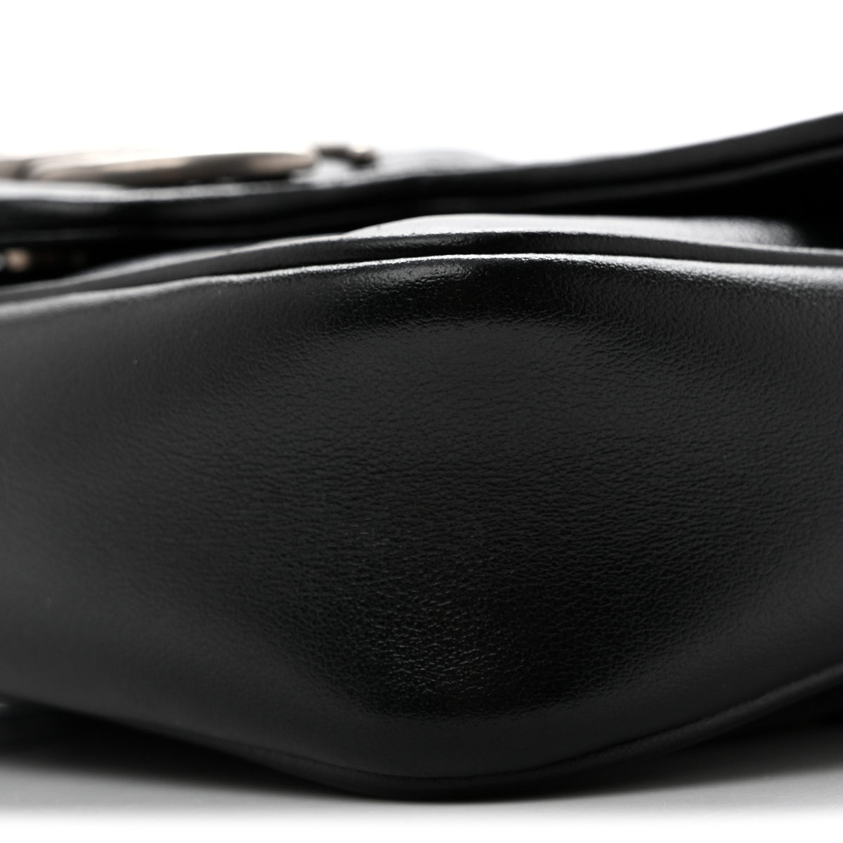 Calfskin Matelasse Aria Super Mini GG Marmont Shoulder Bag Black