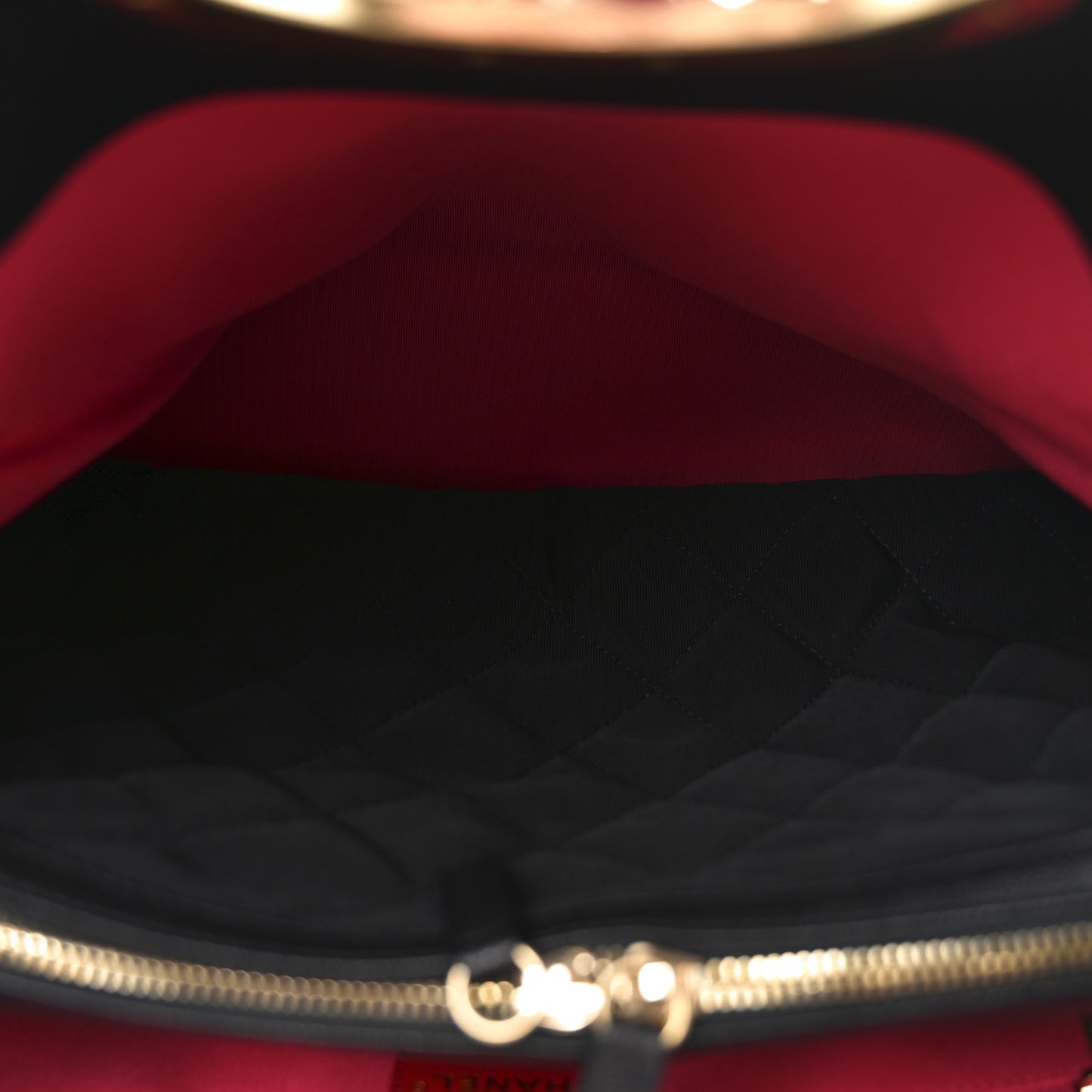Caviar Quilted Large A Real Catch Shopping Bag Black