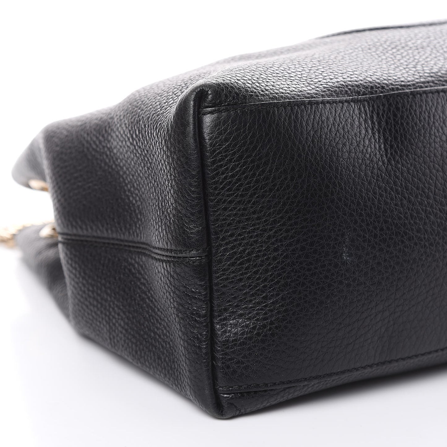 Pebbled Calfskin Medium Soho Chain Shoulder Bag Black