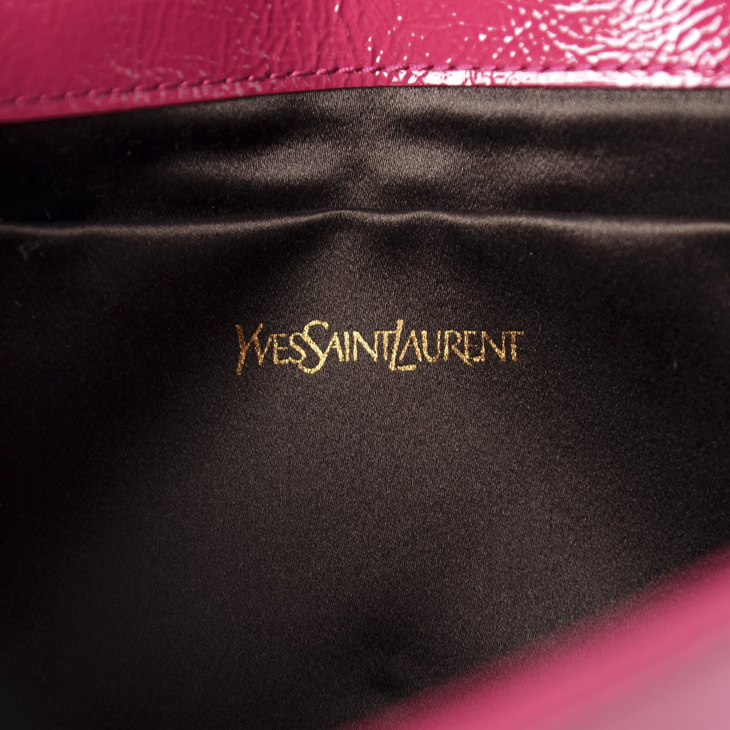 Saint Laurent Textured Patent Monogram Large Belle De Jour Clutch Fuchsia 9 of 9