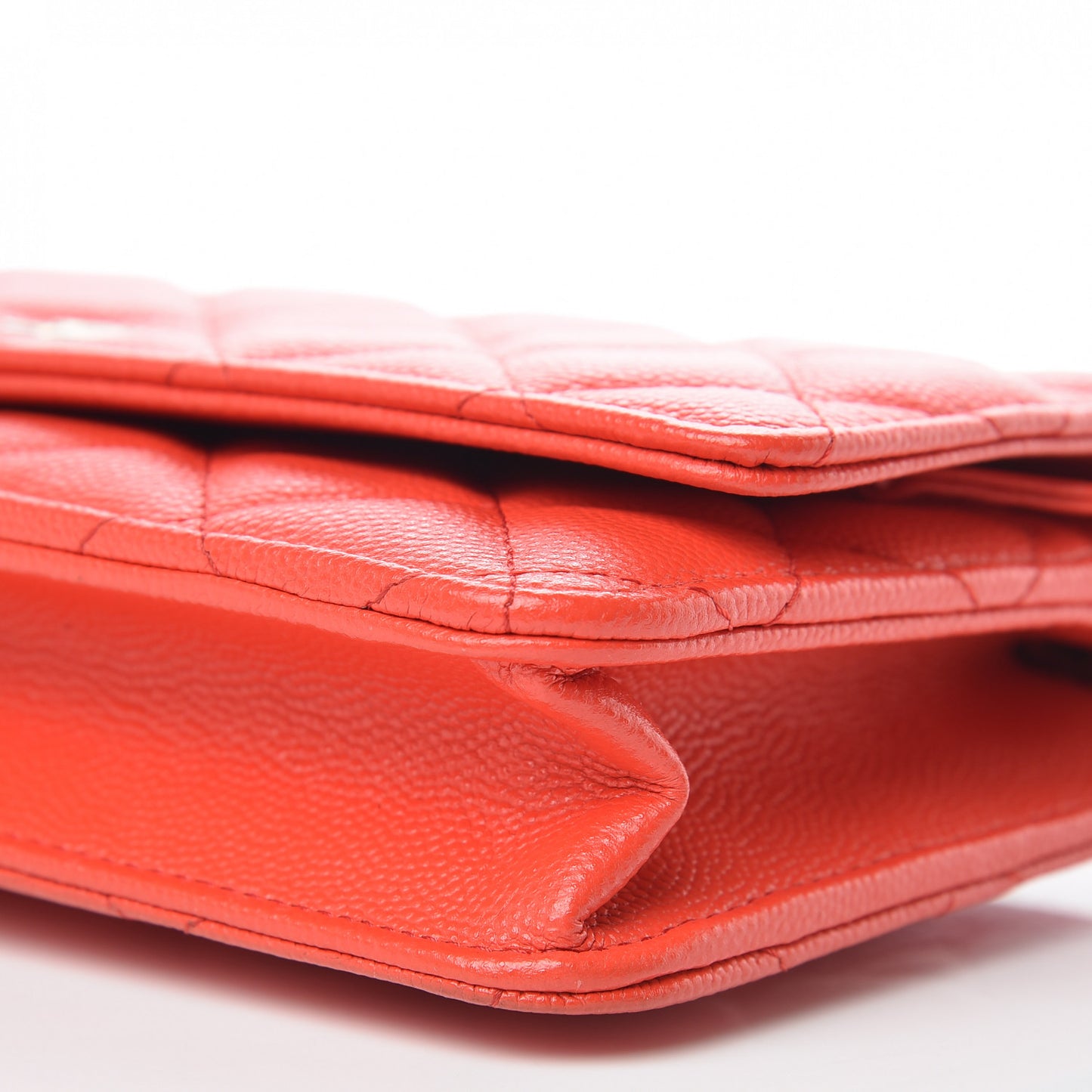 Caviar Quilted Wallet on Chain WOC Red