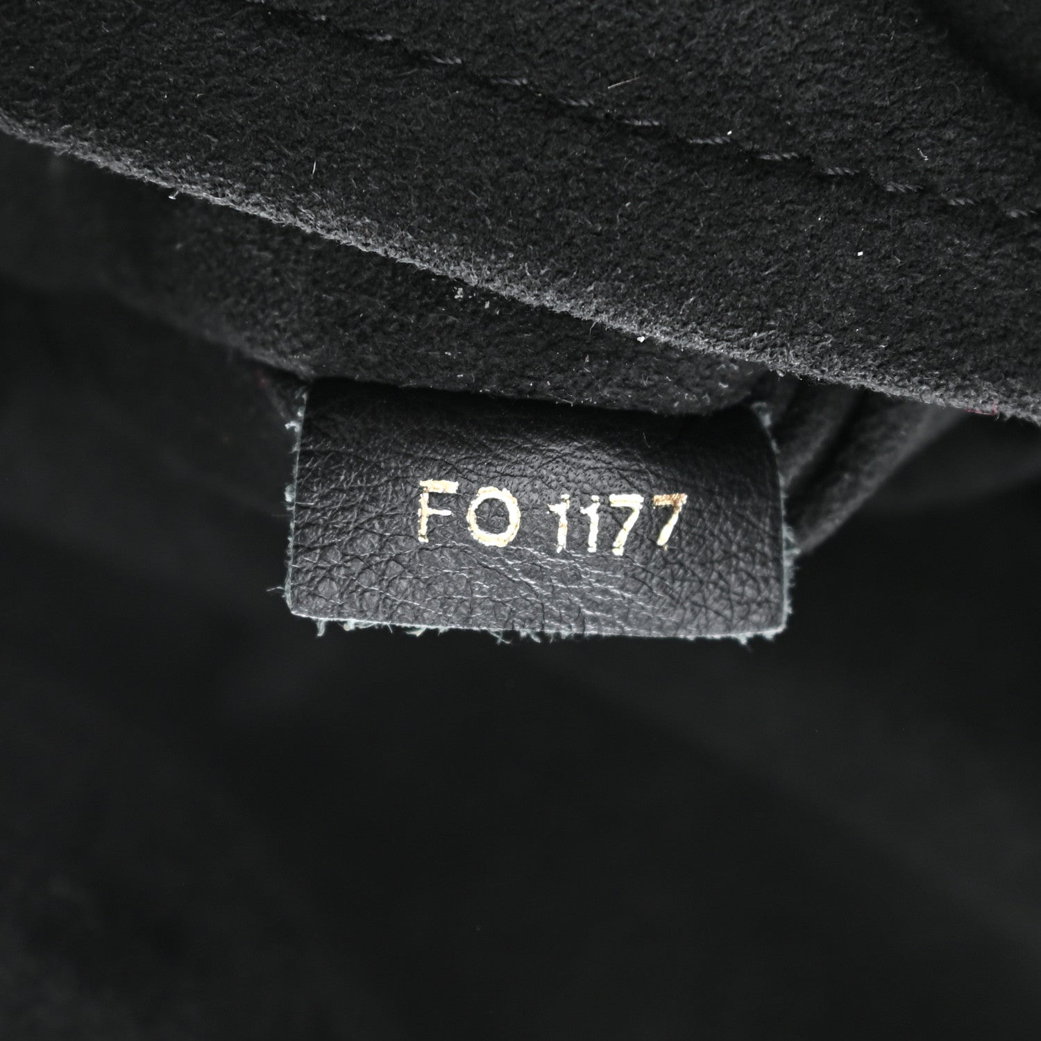 Louis Vuitton Reverse Monogram Triangle Softy 7 of 17