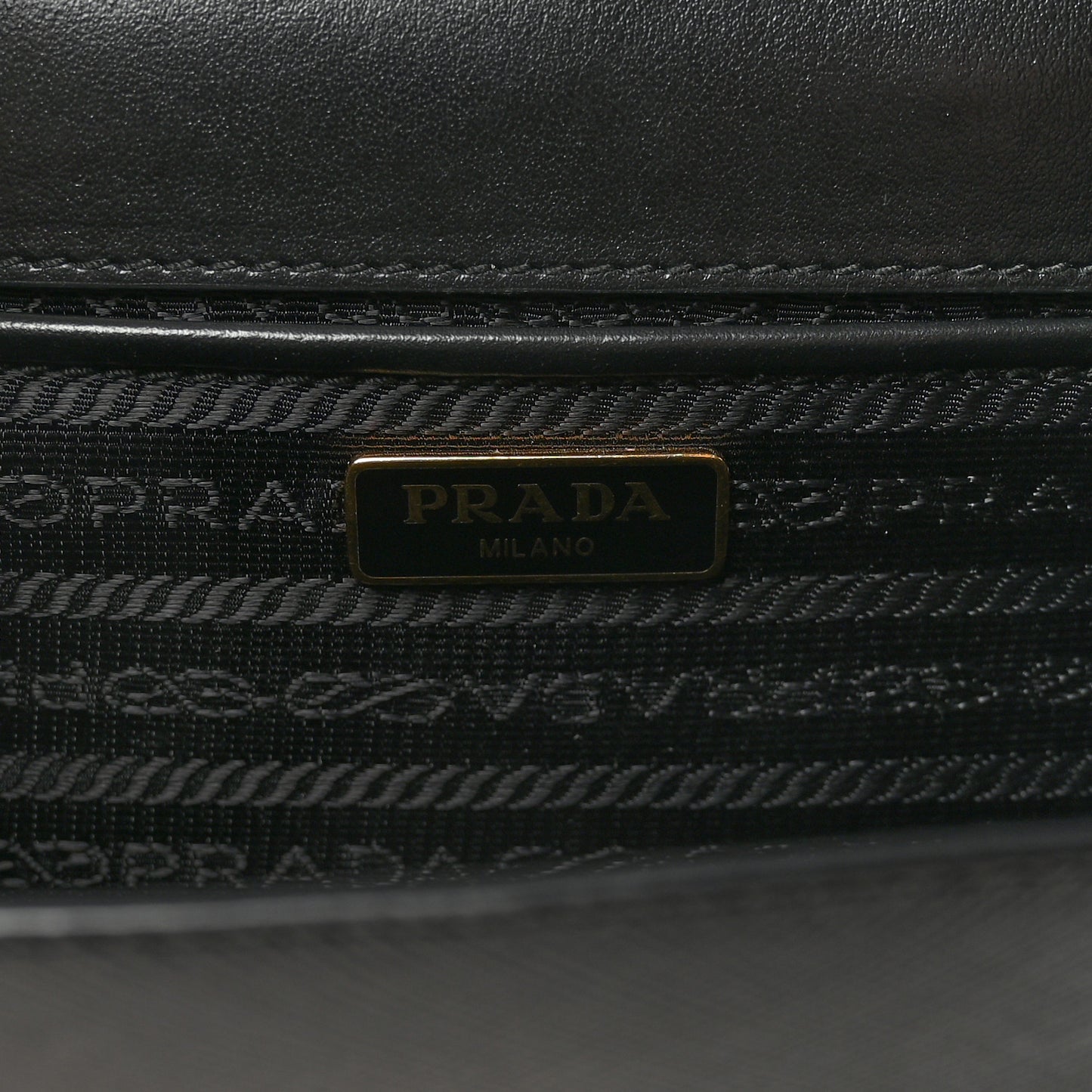 Saffiano Chain Shoulder Bag Black