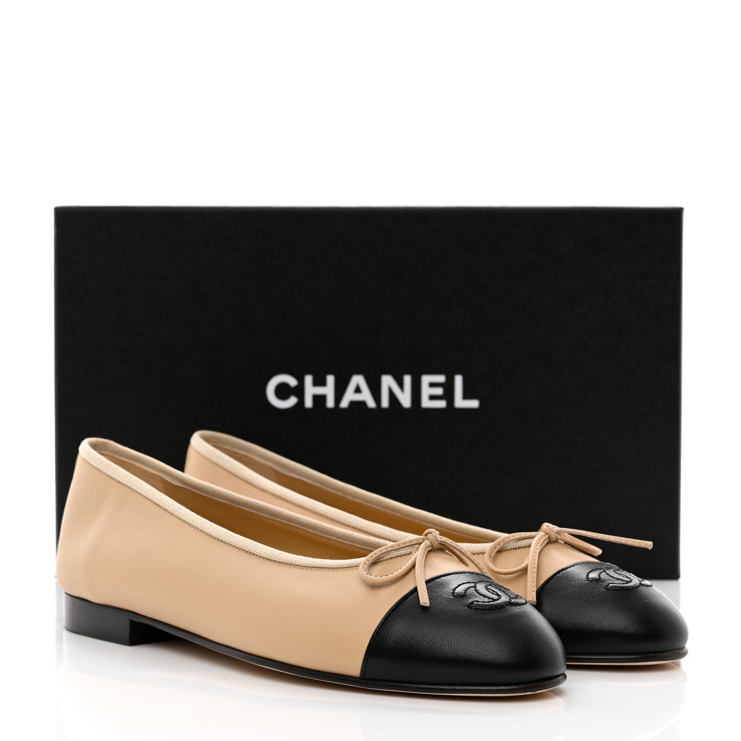 Lambskin Cap Toe Ballerina Flats 38.5 Beige Black