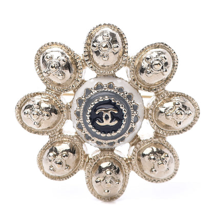 Chanel CC Brooch Gold 1 of 3