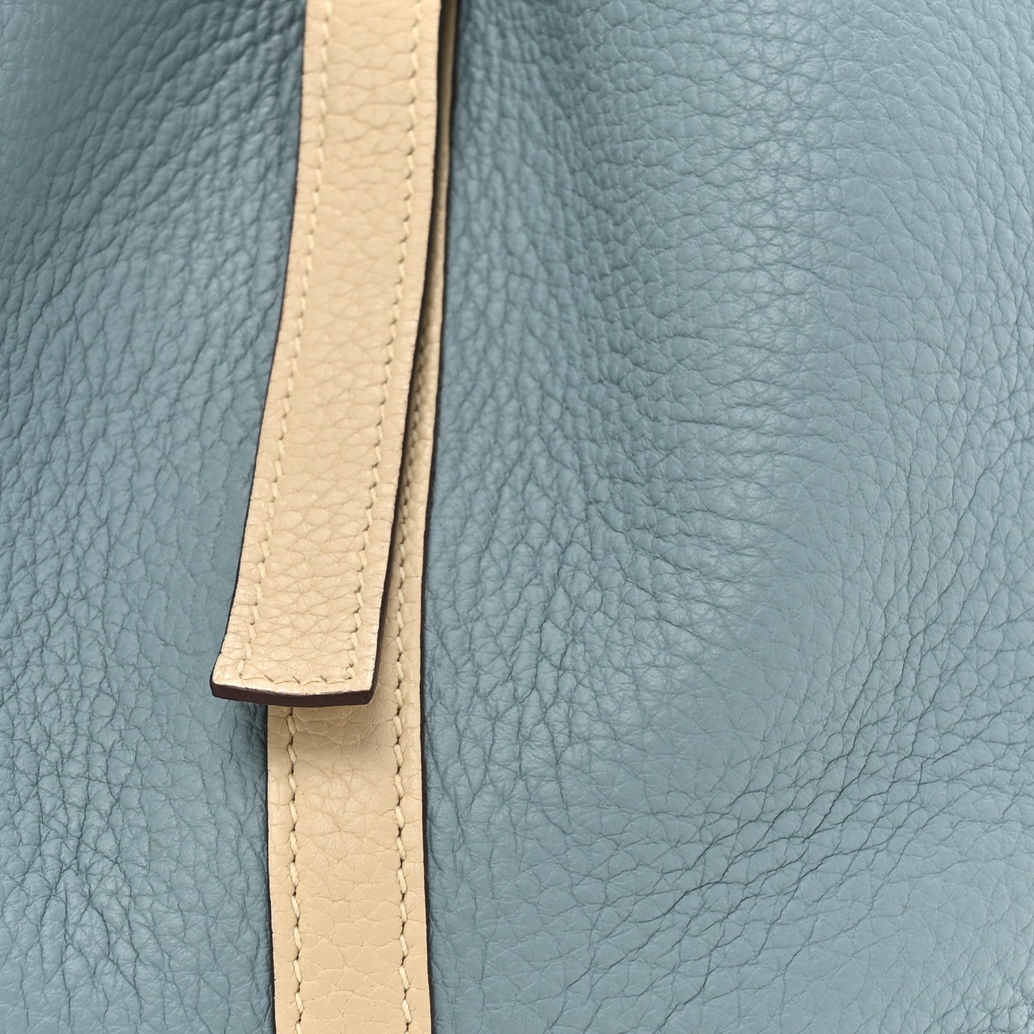 Hermes Taurillon Clemence Picotin 22 MM Ciel Parchemin 8 of 12