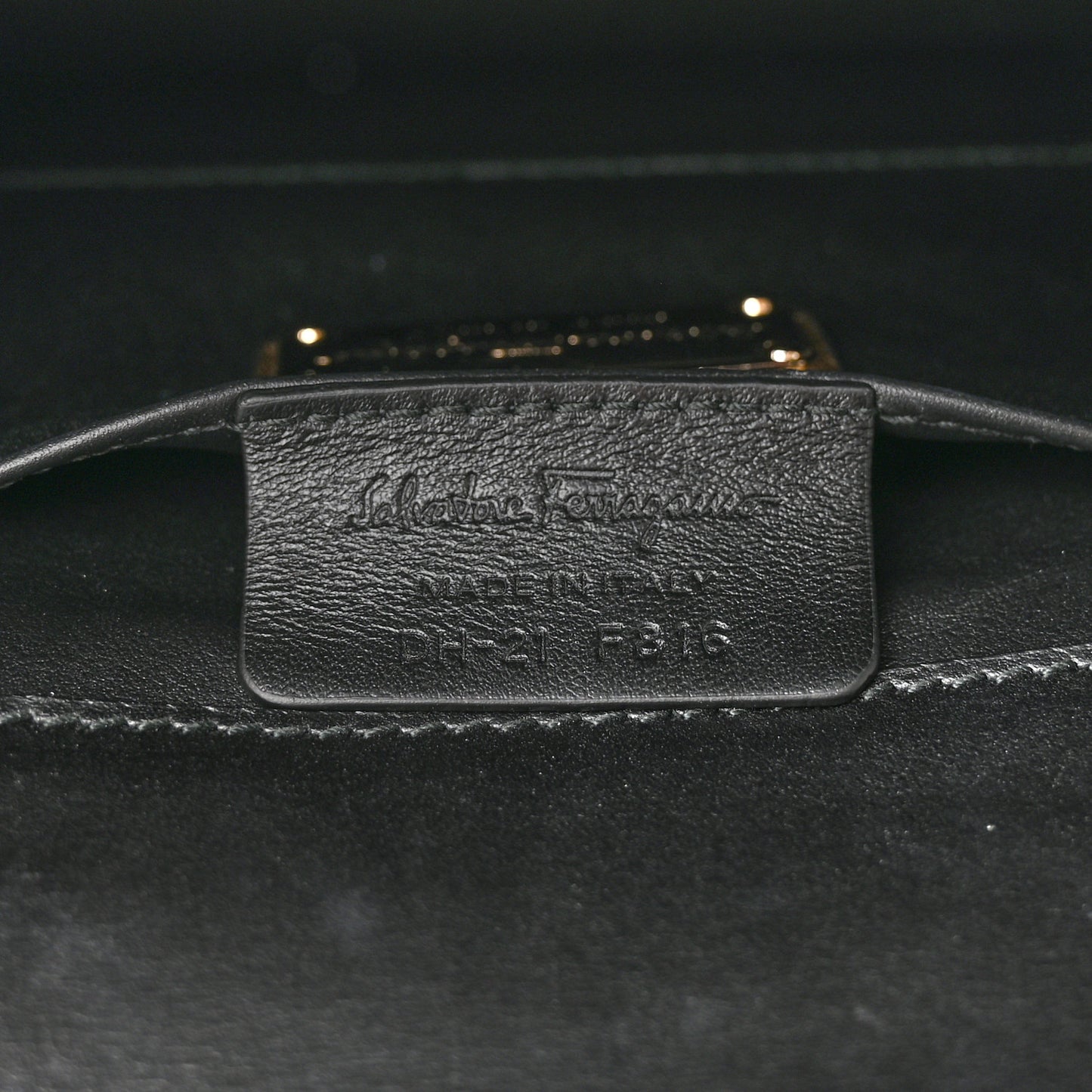 Metallic Hammered Calfskin Thalia Clutch With Chain Gold