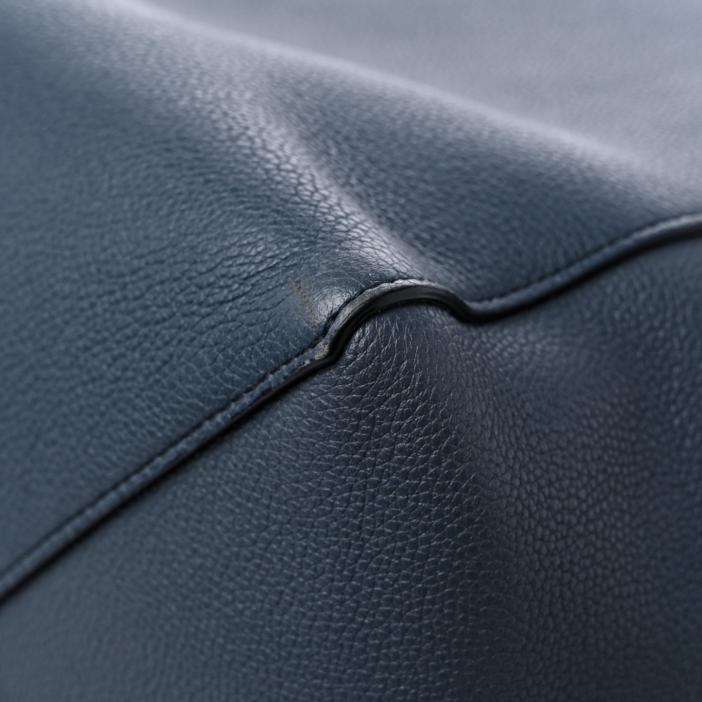 Soft Grained Calfskin Small Belt Cabas Phantom Abyss Blue